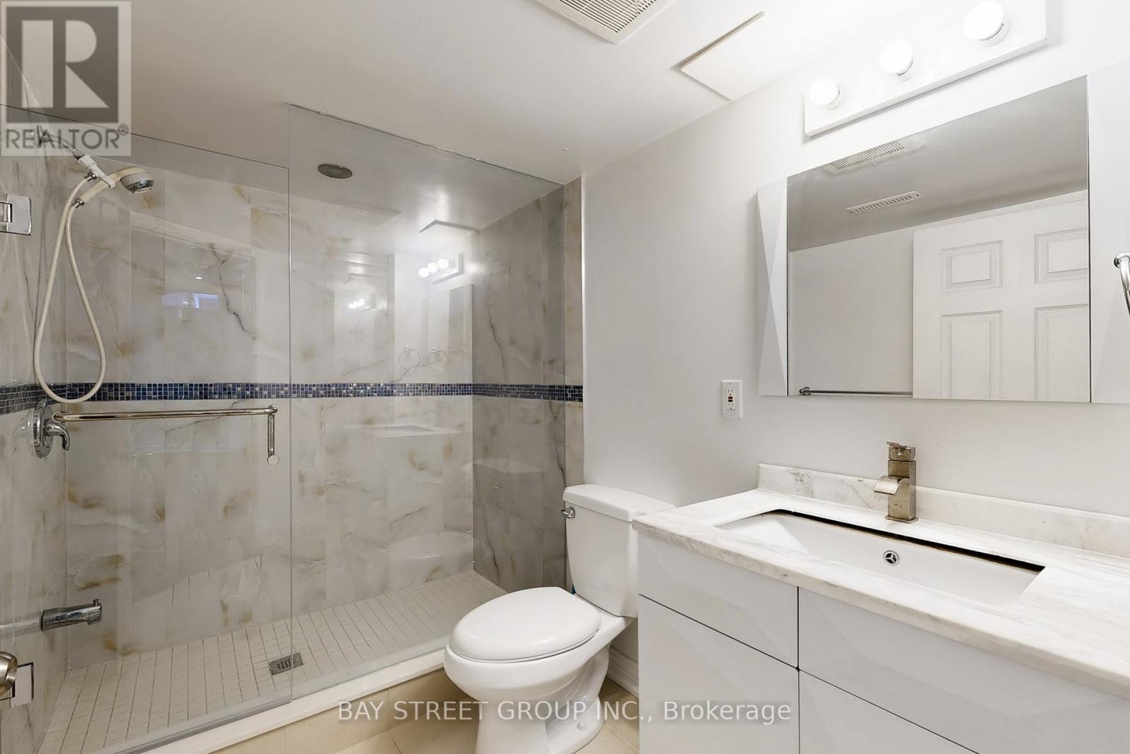 103 Colesbrook Road, Richmond Hill, Ontario  L4S 2G3 - Photo 38 - N12589238