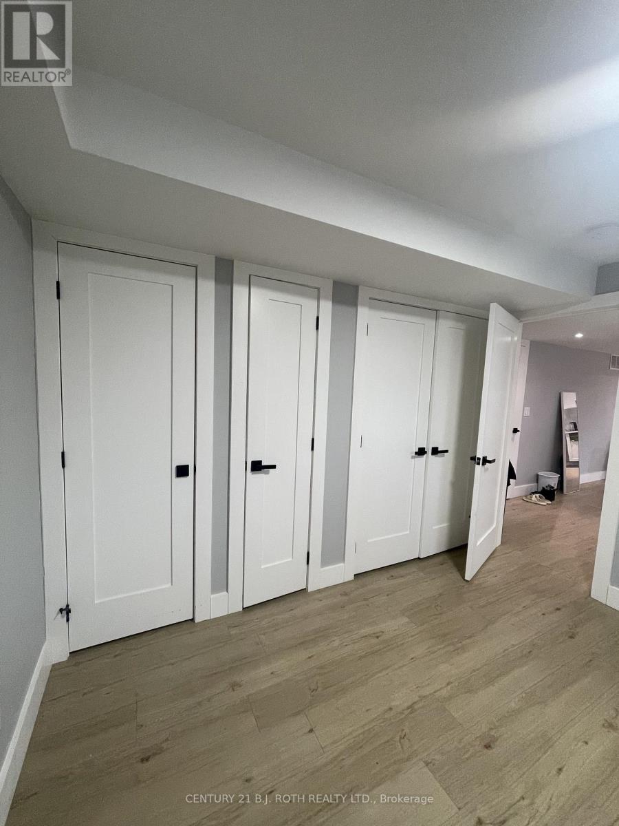 56 Olive Crescent, Orillia, Ontario  L3V 1G1 - Photo 10 - S12589226