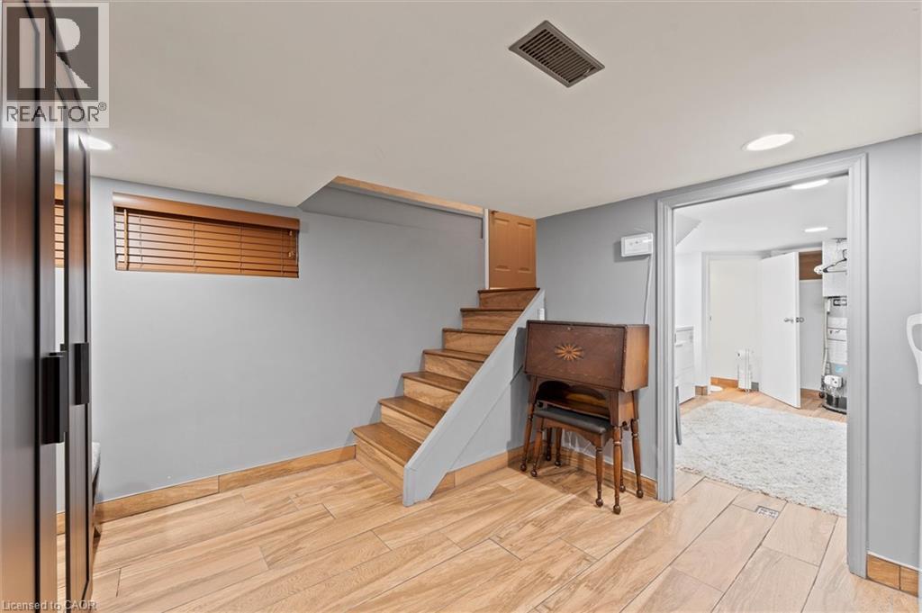 2209 Lincoln Road, Windsor, Ontario  N8W 2R3 - Photo 22 - 40787967