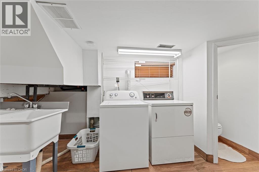 2209 Lincoln Road, Windsor, Ontario  N8W 2R3 - Photo 26 - 40787967