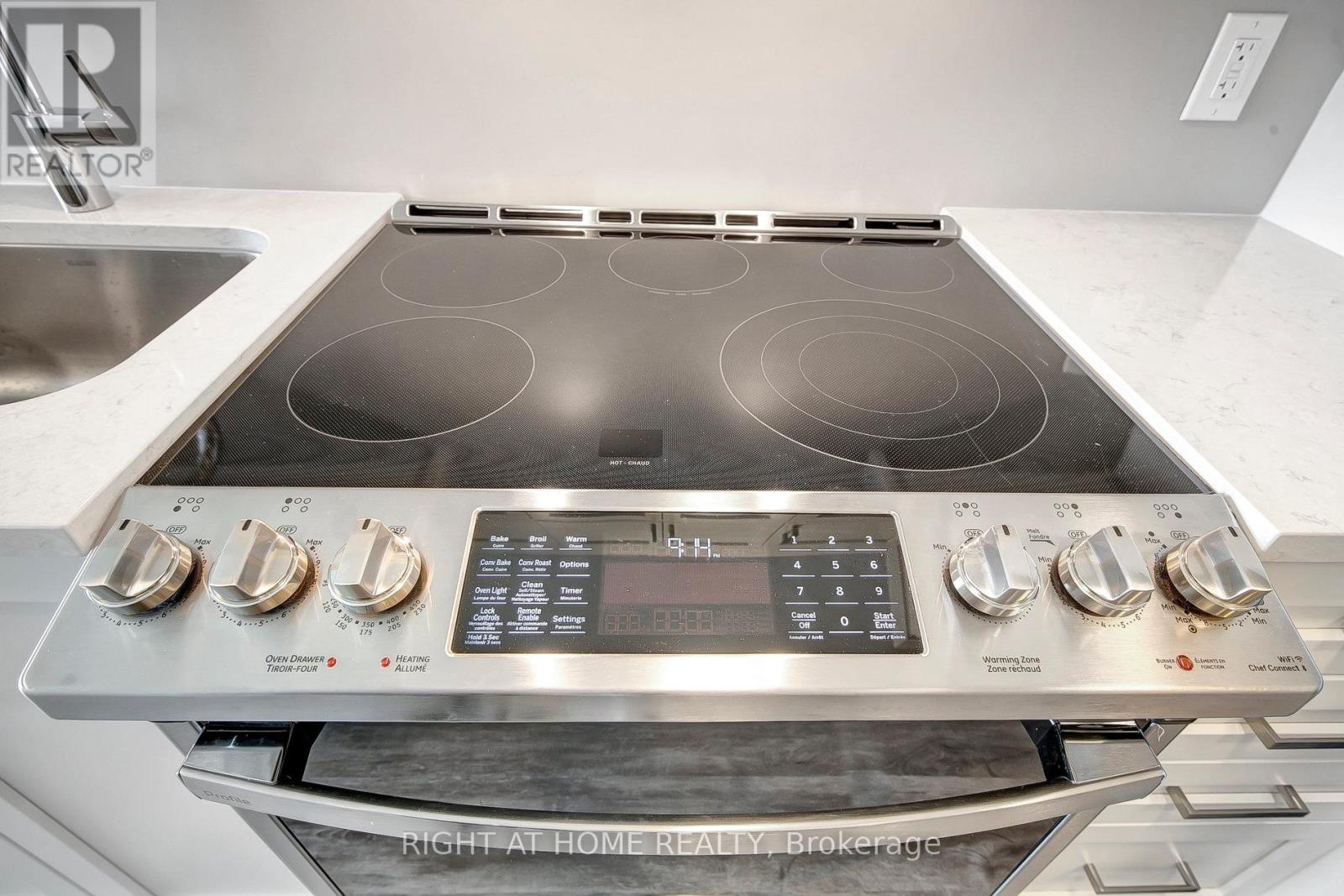 603 - 102 Grovewood Common, Oakville, Ontario  L6H 0X2 - Photo 20 - W12589228