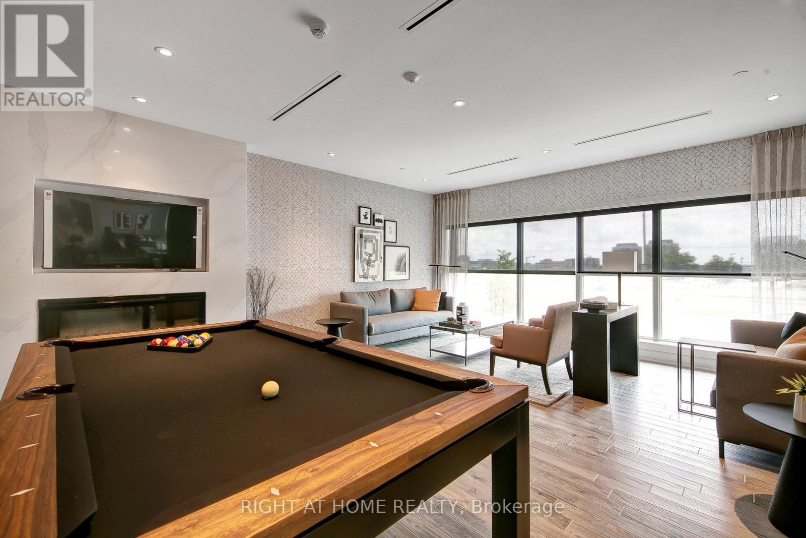 603 - 102 Grovewood Common, Oakville, Ontario  L6H 0X2 - Photo 39 - W12589228