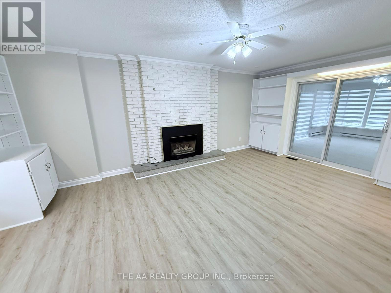 65 Hillside Drive, Brampton, Ontario  L6S 1A5 - Photo 15 - W12589232