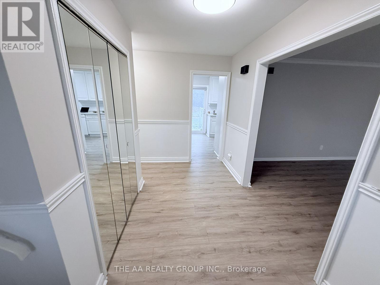 65 Hillside Drive, Brampton, Ontario  L6S 1A5 - Photo 3 - W12589232