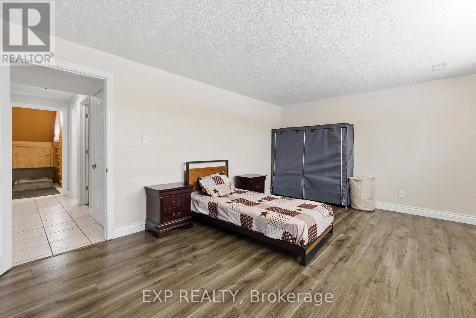 364 Roselawn Place, Waterloo, Ontario  N2L 5P1 - Photo 27 - X12589242