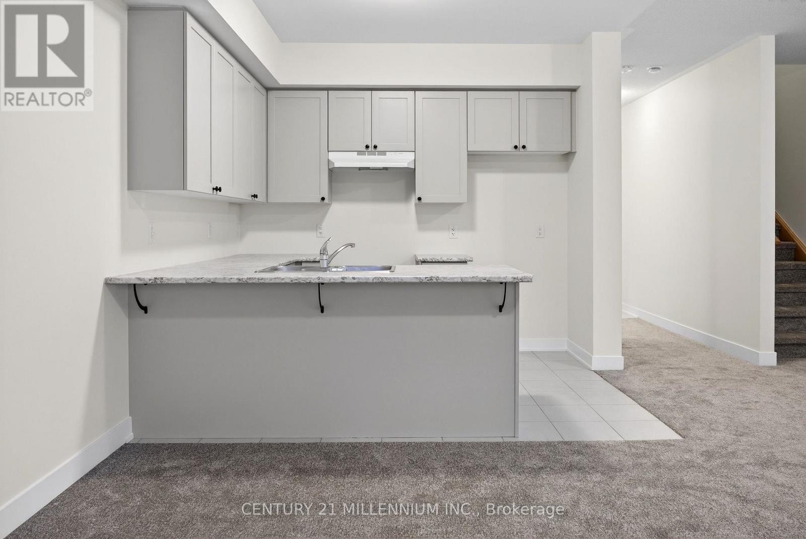 116 Gordon Street, Shelburne, Ontario L9V 3Y1 - Photo 9 - X12410155