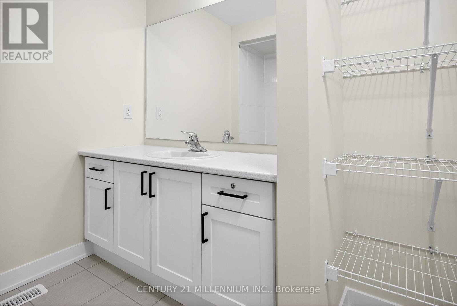 116 Gordon Street, Shelburne, Ontario L9V 3Y1 - Photo 18 - X12410155