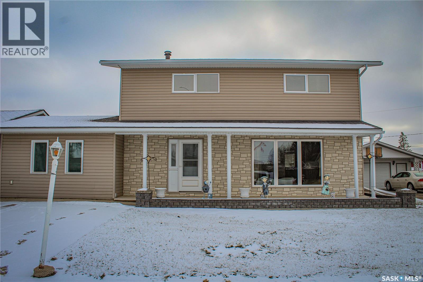 117 Saskatchewan Crescent, Kinistino, Saskatchewan  S0J 0A6 - Photo 4 - SK024899