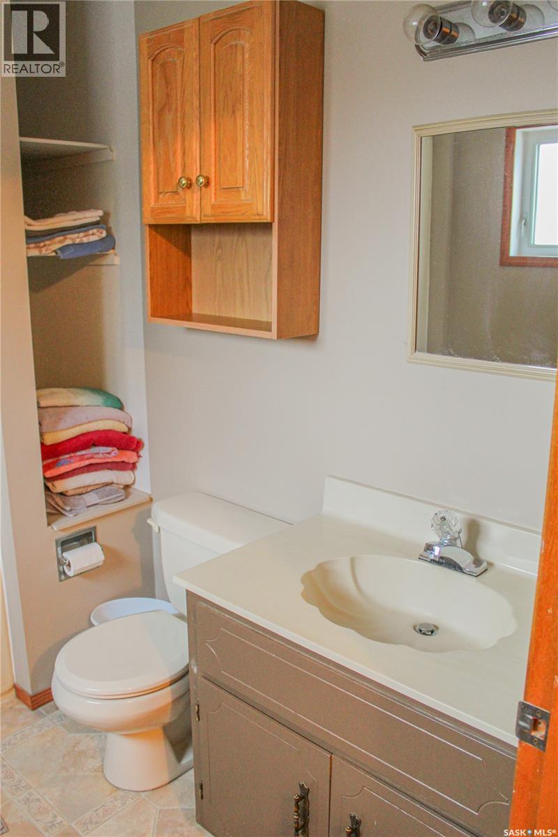 117 Saskatchewan Crescent, Kinistino, Saskatchewan  S0J 0A6 - Photo 17 - SK024899