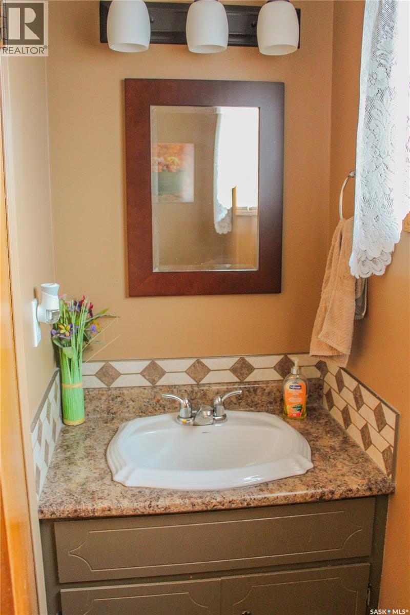 117 Saskatchewan Crescent, Kinistino, Saskatchewan  S0J 0A6 - Photo 26 - SK024899