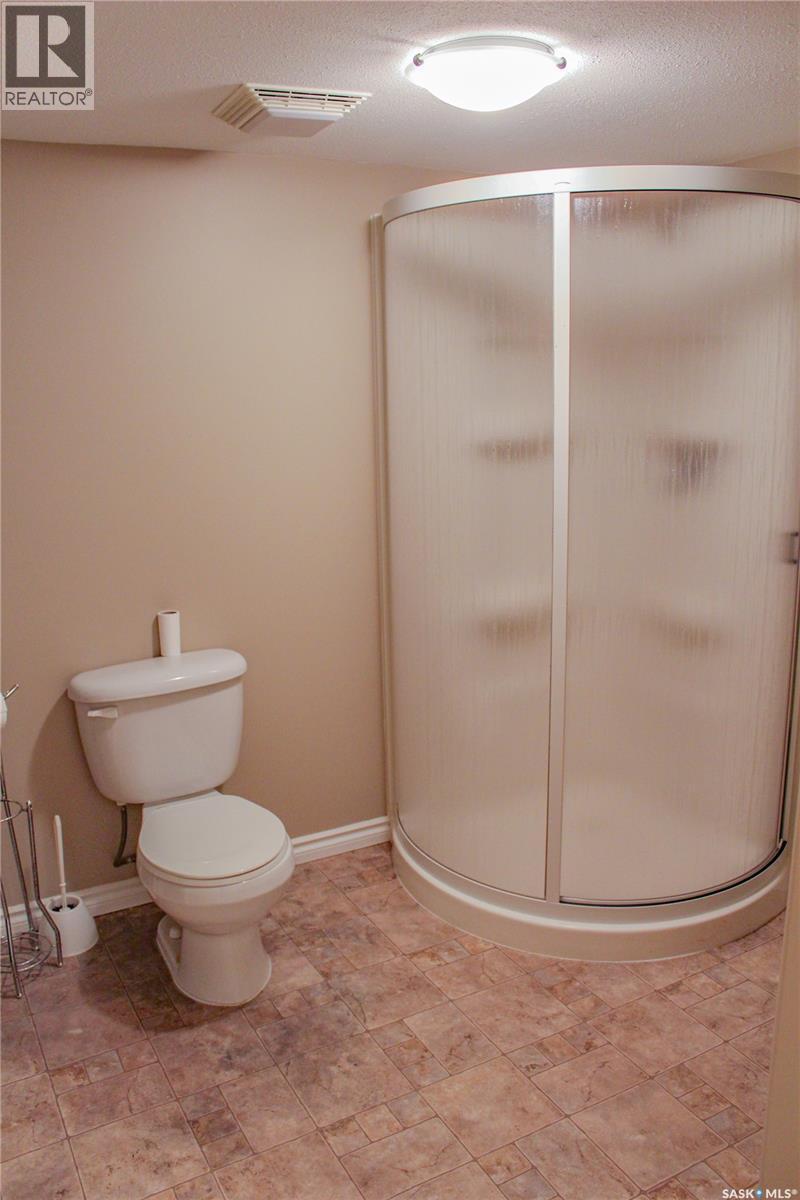 117 Saskatchewan Crescent, Kinistino, Saskatchewan  S0J 0A6 - Photo 35 - SK024899