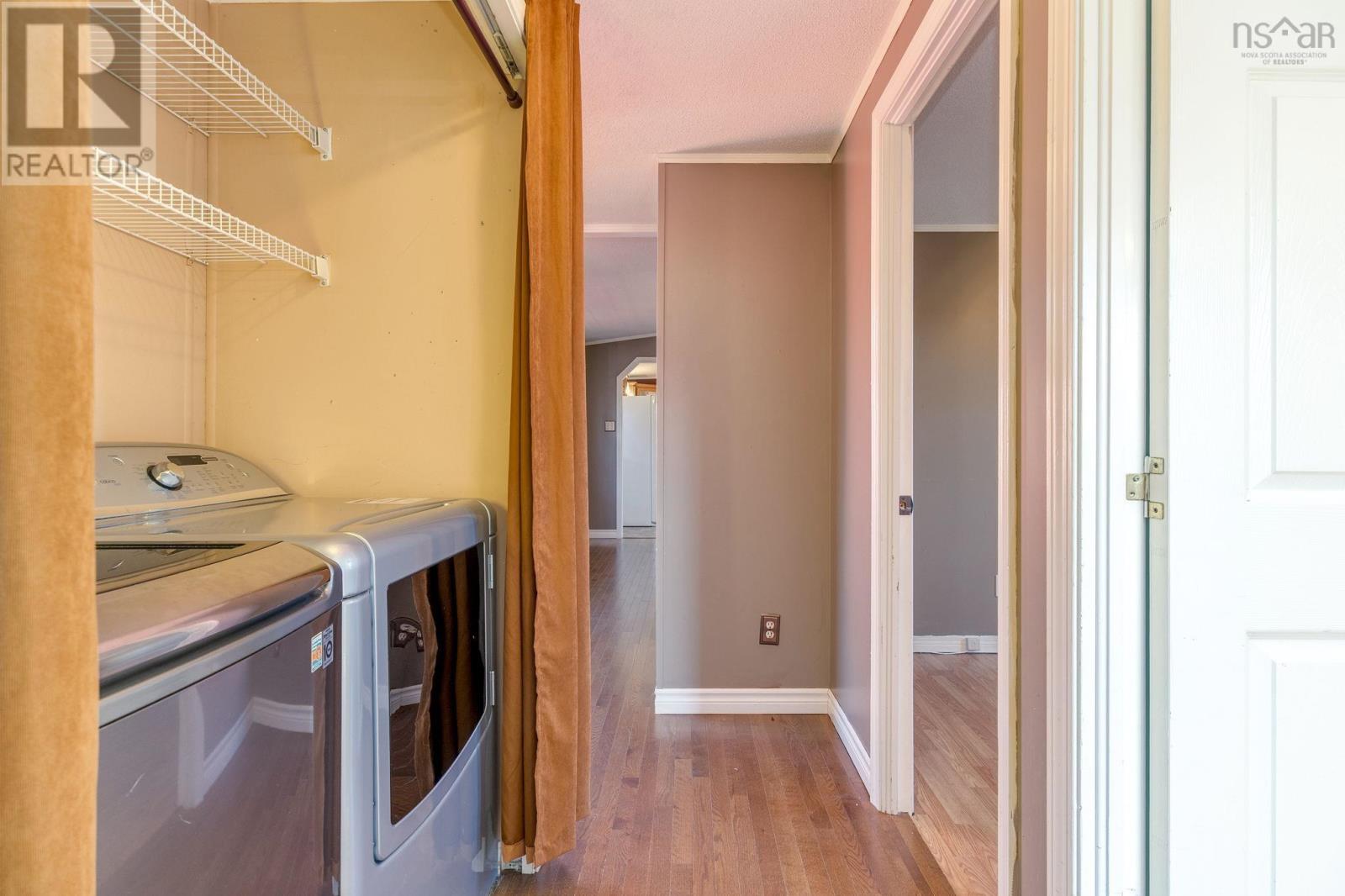 12 Eighth Street, Lucasville, Nova Scotia  B4B 1R4 - Photo 33 - 202528794