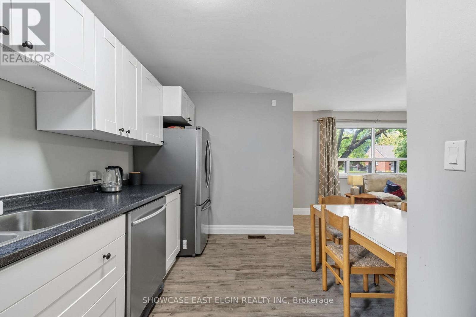 68 Dunkirk Drive, St. Thomas, Ontario  N5R 1S3 - Photo 10 - X12589258