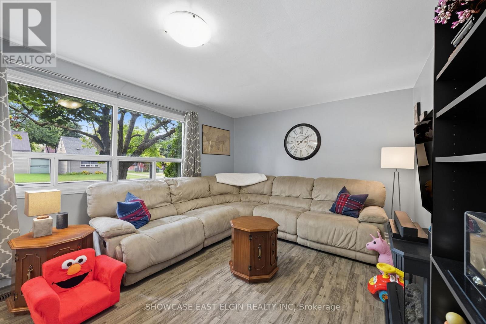 68 Dunkirk Drive, St. Thomas, Ontario  N5R 1S3 - Photo 7 - X12589258