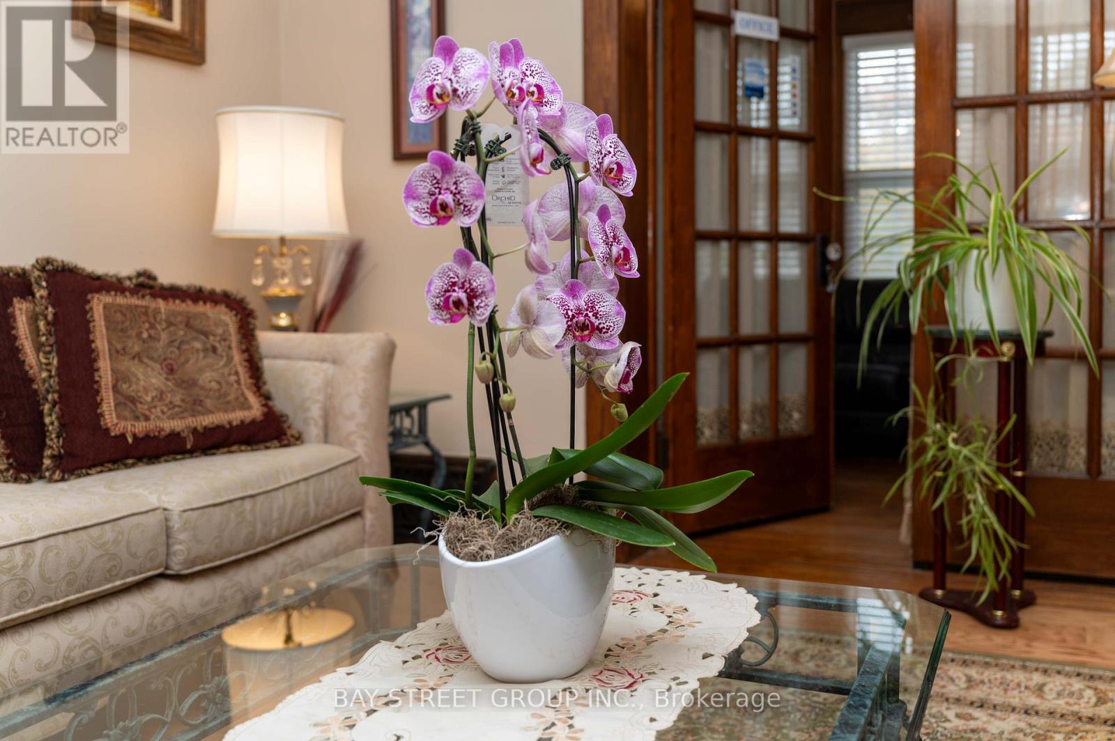 4467 John Street, Niagara Falls, Ontario  L2E 1A4 - Photo 28 - X12589276