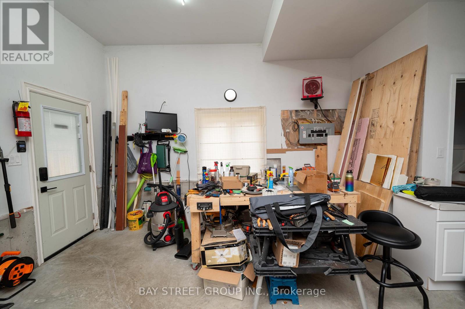 4467 John Street, Niagara Falls, Ontario  L2E 1A4 - Photo 30 - X12589276