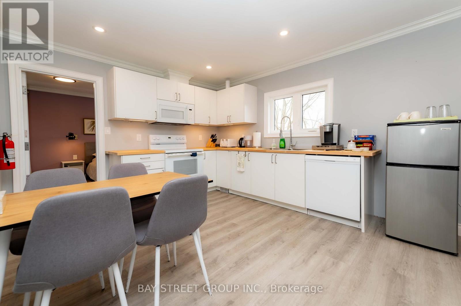 4467 John Street, Niagara Falls, Ontario  L2E 1A4 - Photo 33 - X12589276