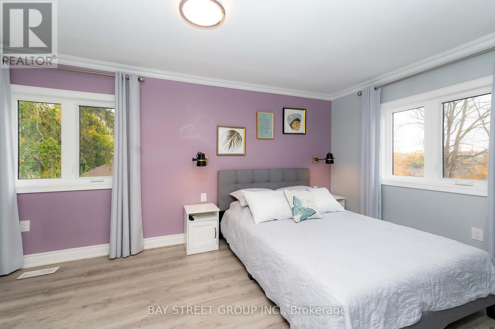 4467 John Street, Niagara Falls, Ontario  L2E 1A4 - Photo 35 - X12589276