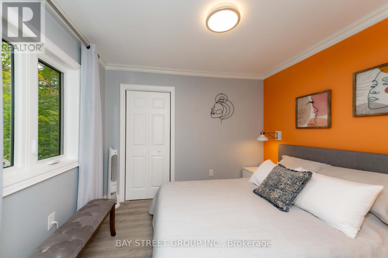 4467 John Street, Niagara Falls, Ontario  L2E 1A4 - Photo 39 - X12589276