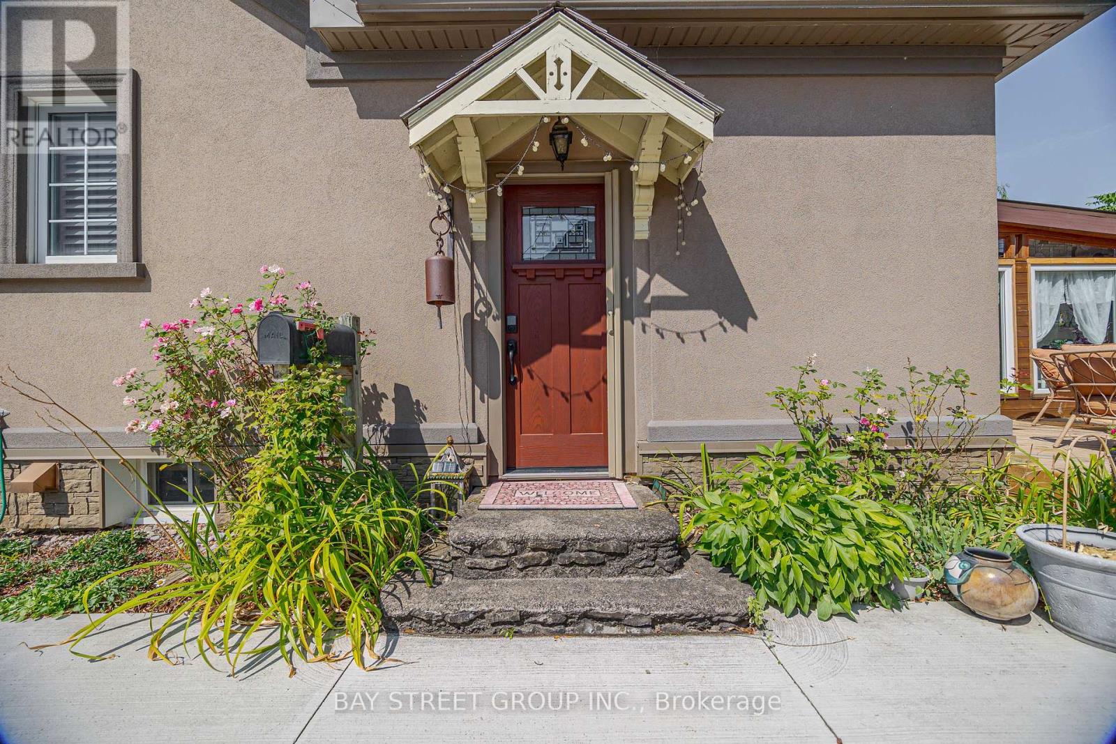 14 Marlatts Road, Thorold, Ontario  L2V 1N1 - Photo 5 - X12589290