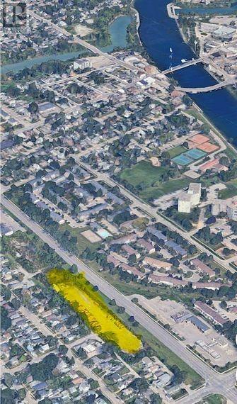 1 Drew Street, Welland, Ontario  L3C 5H8 - Photo 4 - X12589294