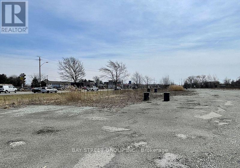 1 Drew Street, Welland, Ontario  L3C 5H8 - Photo 7 - X12589294