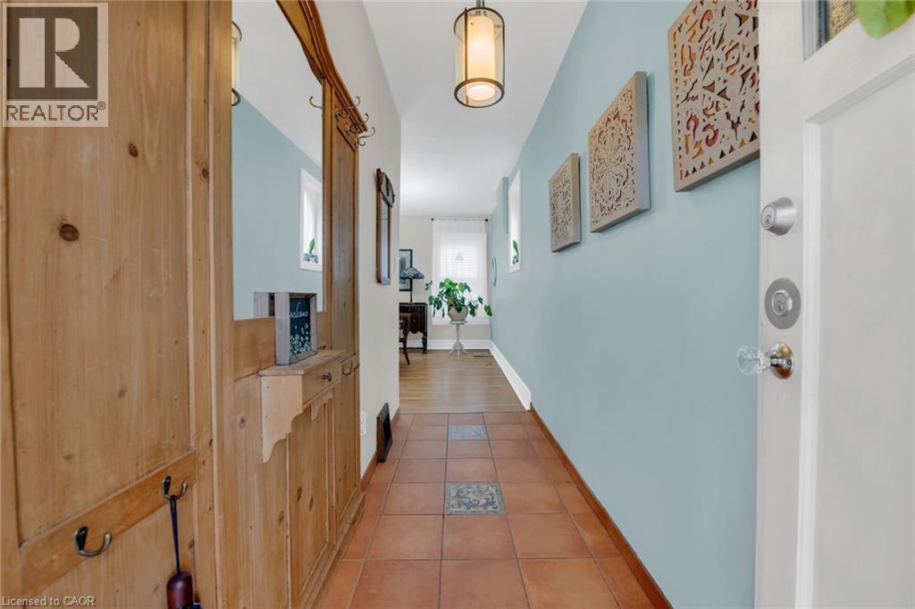 91 Pearl Street S, Hamilton, Ontario  L9G 1Z6 - Photo 3 - 40791347