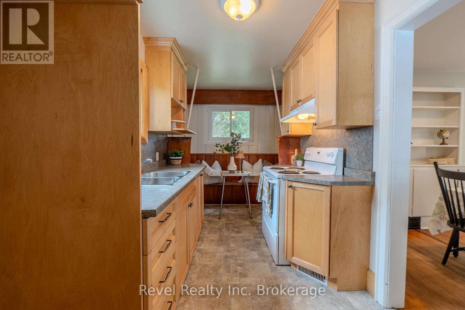 707 Bloem Street, North Bay, Ontario  P1B 4Z5 - Photo 10 - X12527508