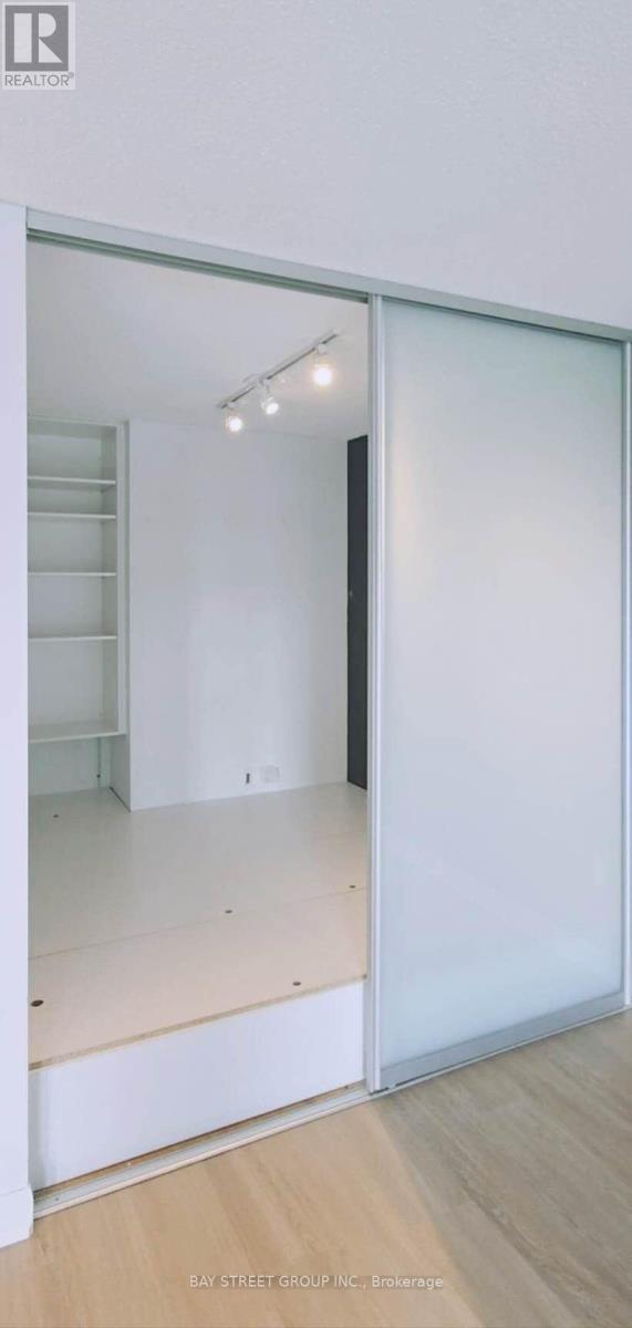 707 - 33 Sheppard Avenue E, Toronto, Ontario  M2N 7K1 - Photo 15 - C12570536