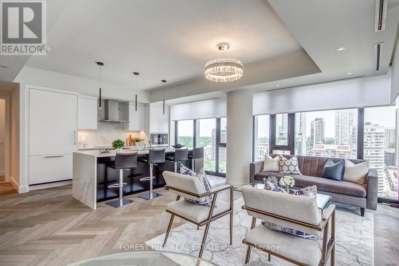 2602 - 200 Cumberland Street, Toronto, Ontario M5R 0B6 - Photo 3 - C12589274