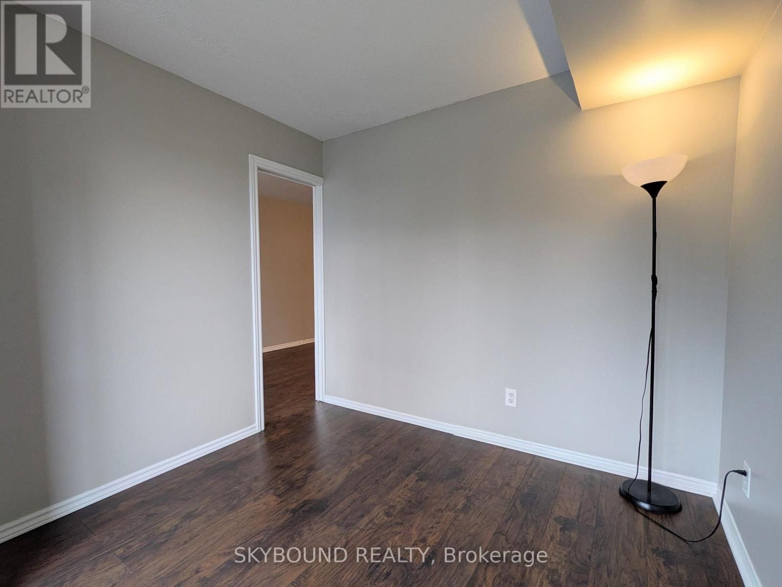 2201 - 25 The Esplanade, Toronto, Ontario  M5E 1W5 - Photo 22 - C12589304