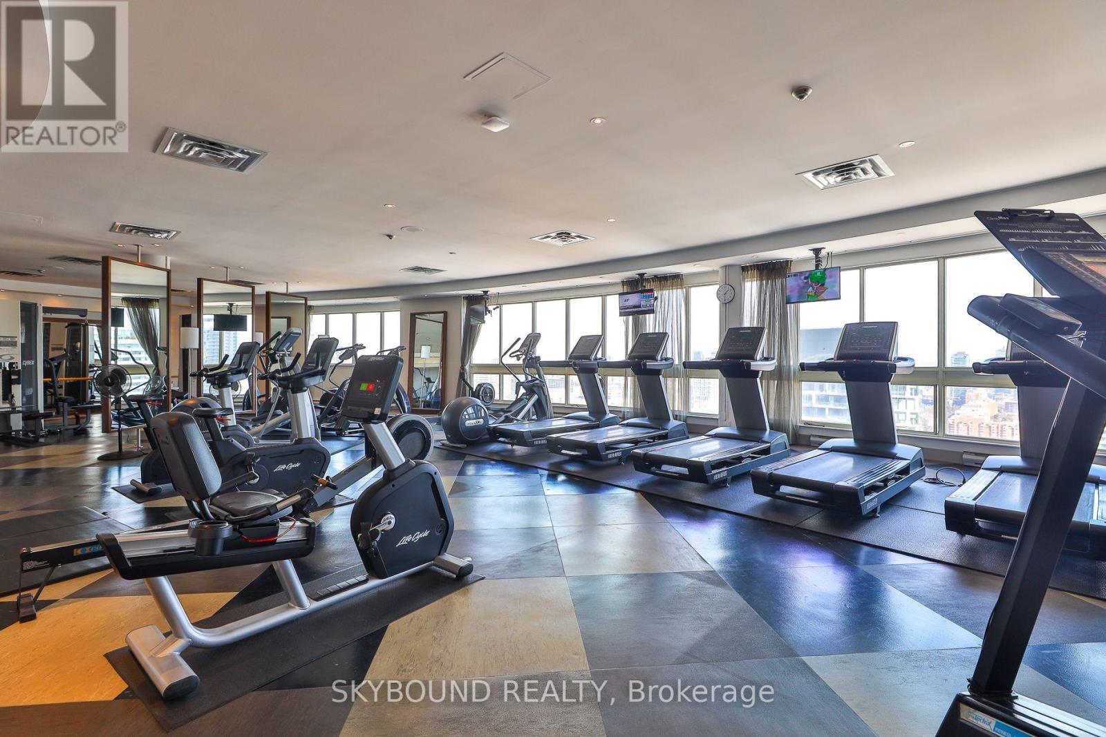 2201 - 25 The Esplanade, Toronto, Ontario  M5E 1W5 - Photo 29 - C12589304