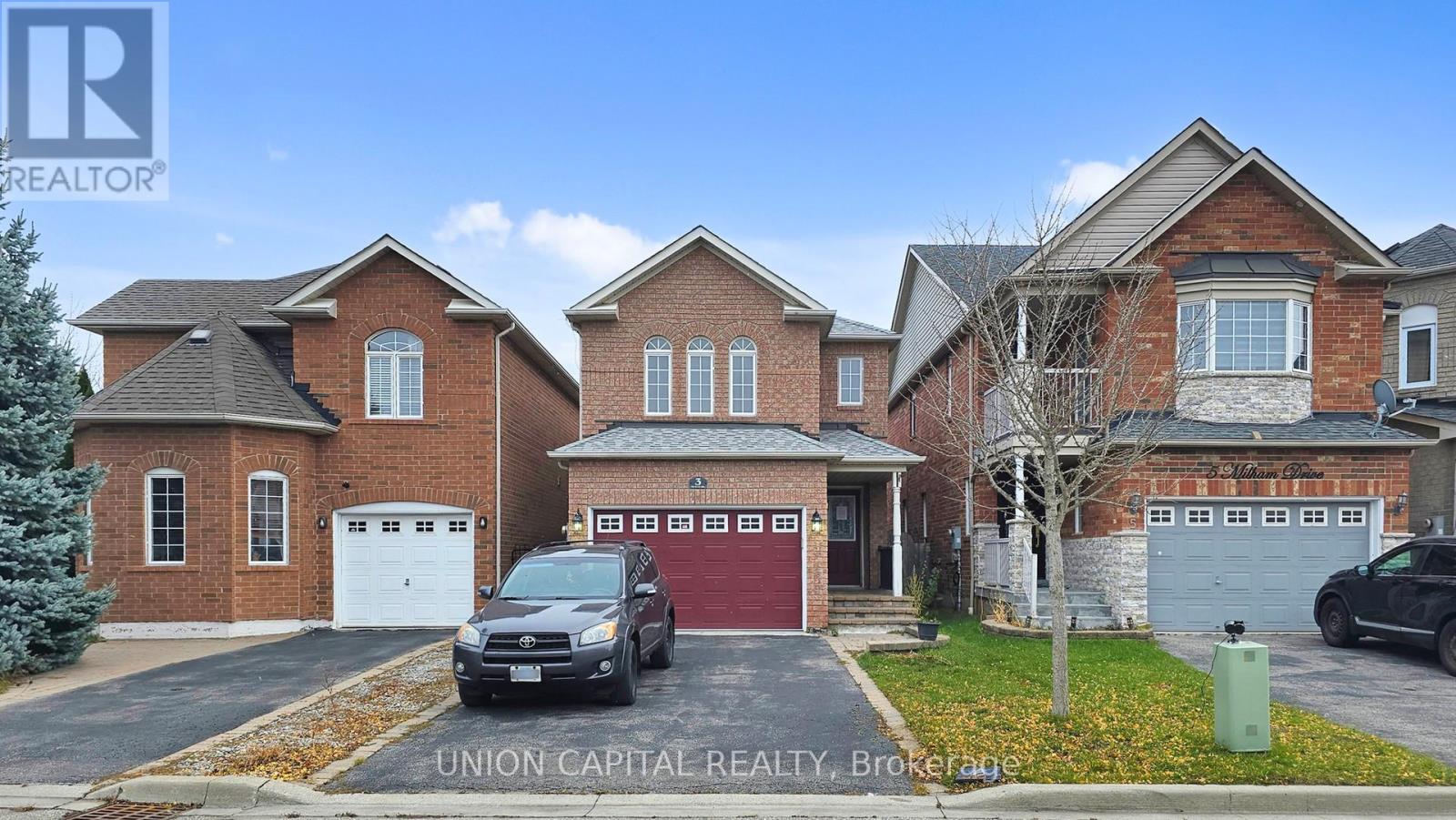 3 Milham Drive, Ajax, Ontario  L1S 7S1 - Photo 3 - E12589250