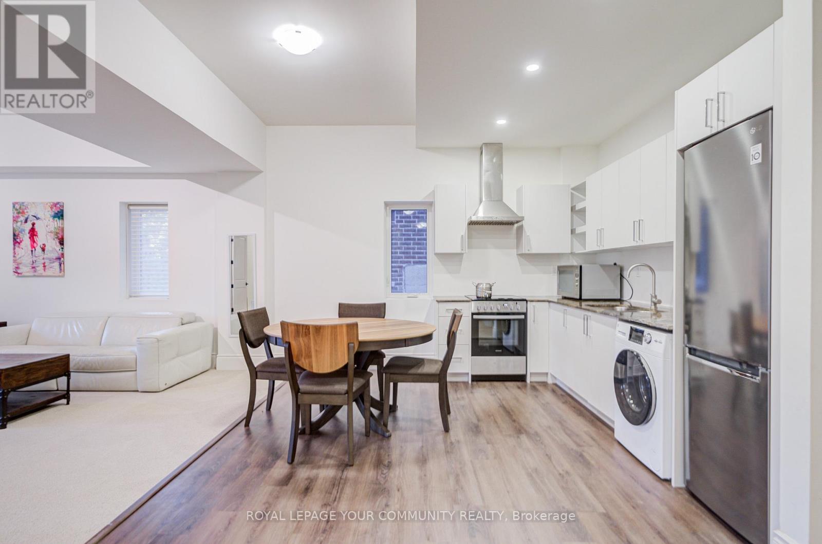 Lower Level - 61 Headwater Crescent, Richmond Hill, Ontario  L4E 3H4 - Photo 4 - N12589272