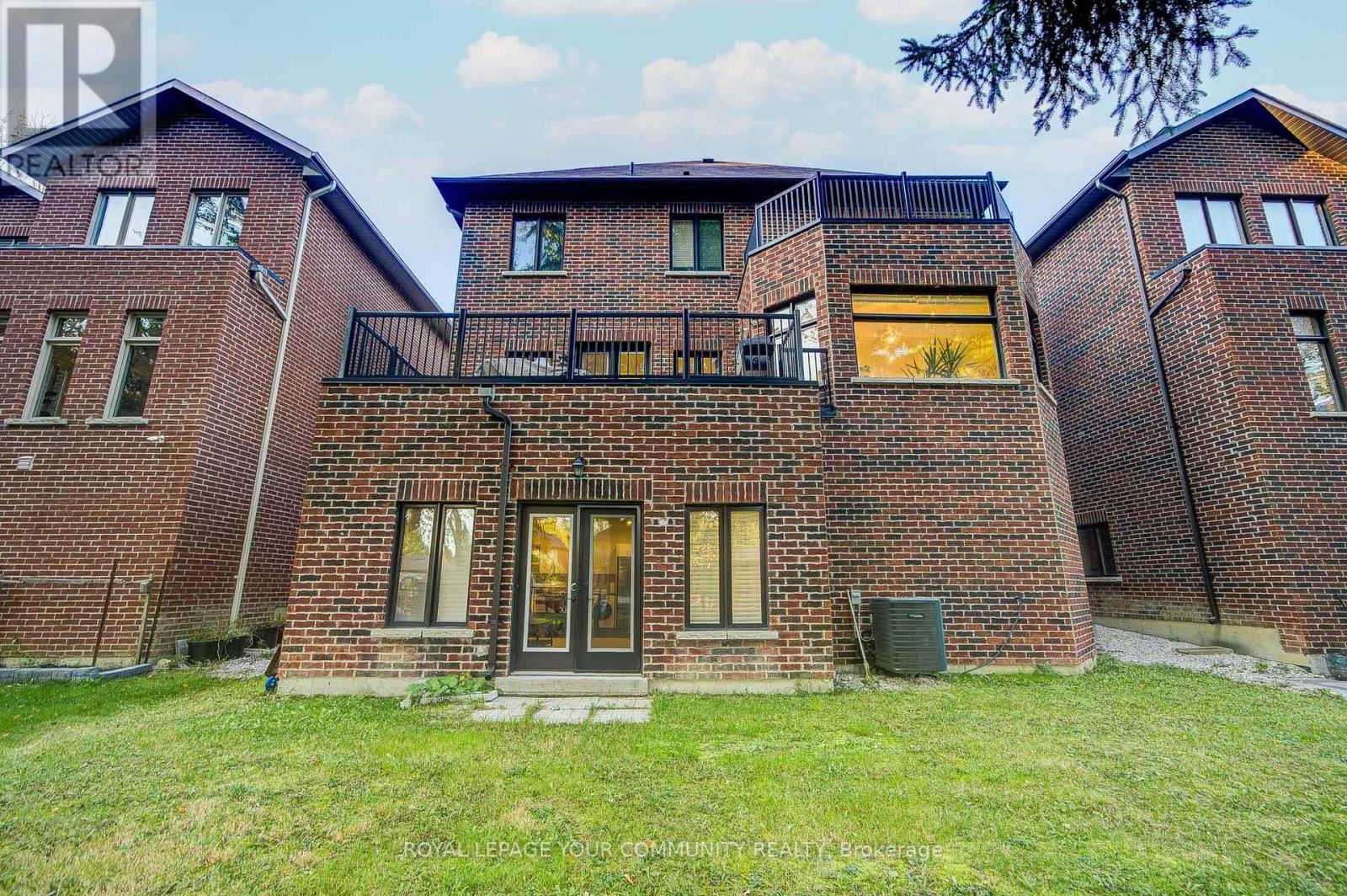 Lower Level - 61 Headwater Crescent, Richmond Hill, Ontario  L4E 3H4 - Photo 7 - N12589272