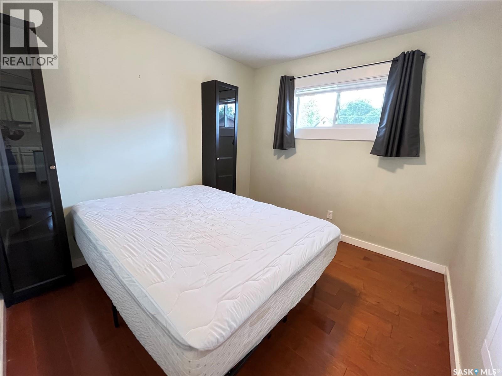 408 Maple Street, Maple Creek, Saskatchewan  S0N 1N0 - Photo 18 - SK024947