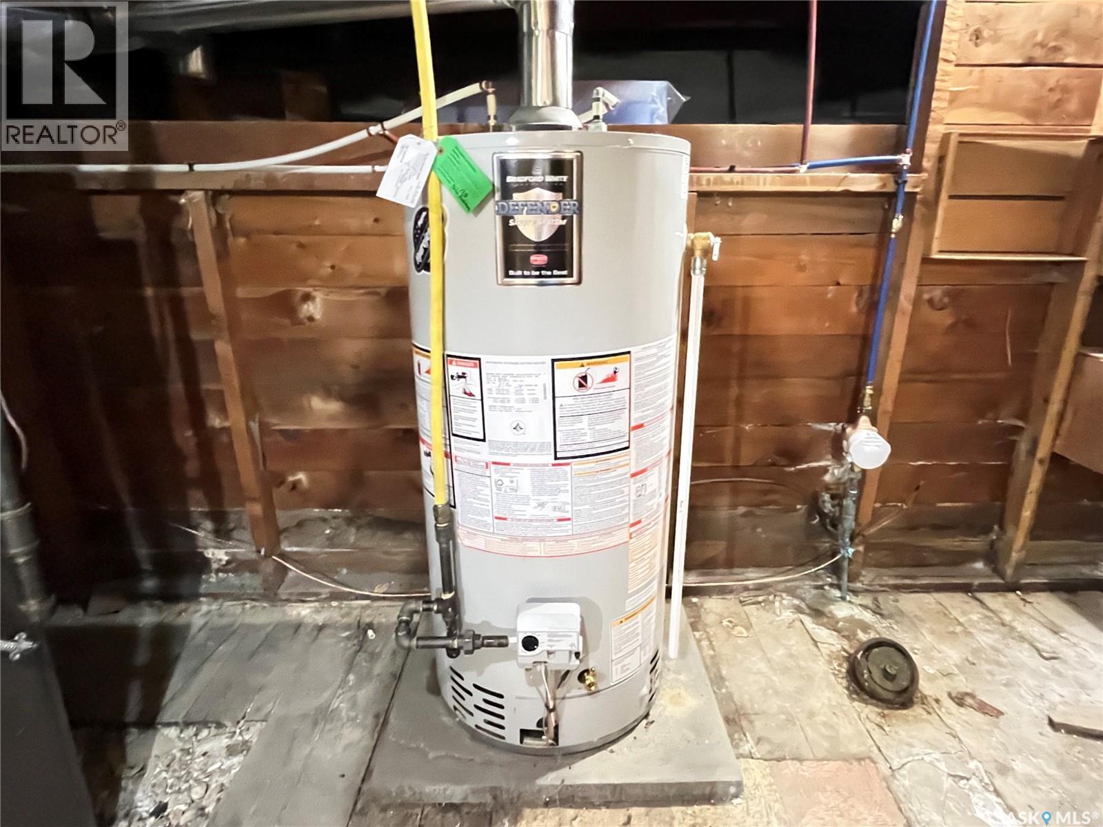 408 Maple Street, Maple Creek, Saskatchewan  S0N 1N0 - Photo 23 - SK024947