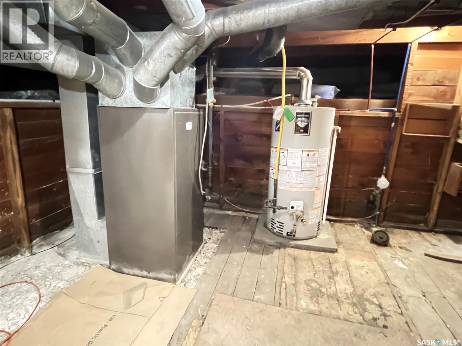 408 Maple Street, Maple Creek, Saskatchewan  S0N 1N0 - Photo 24 - SK024947