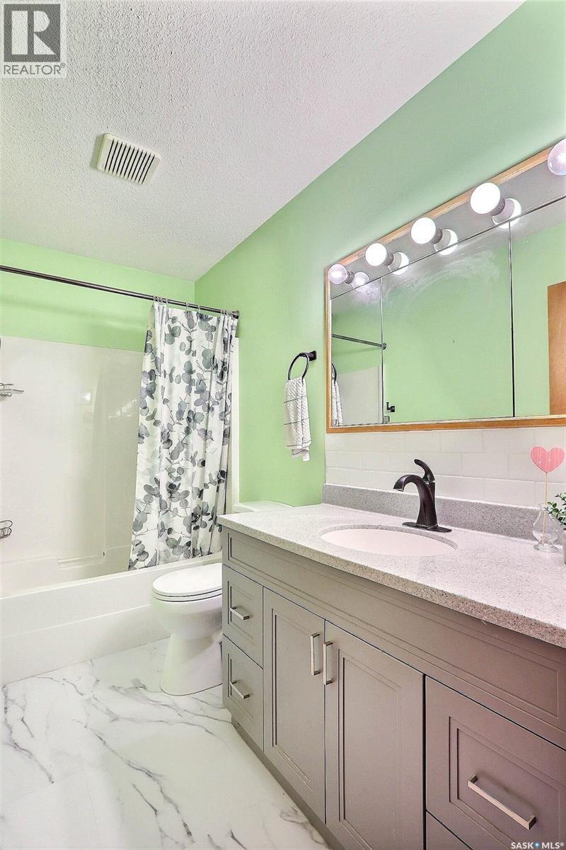 517 12th Street E, Prince Albert, Saskatchewan  S6V 1C5 - Photo 5 - SK024749