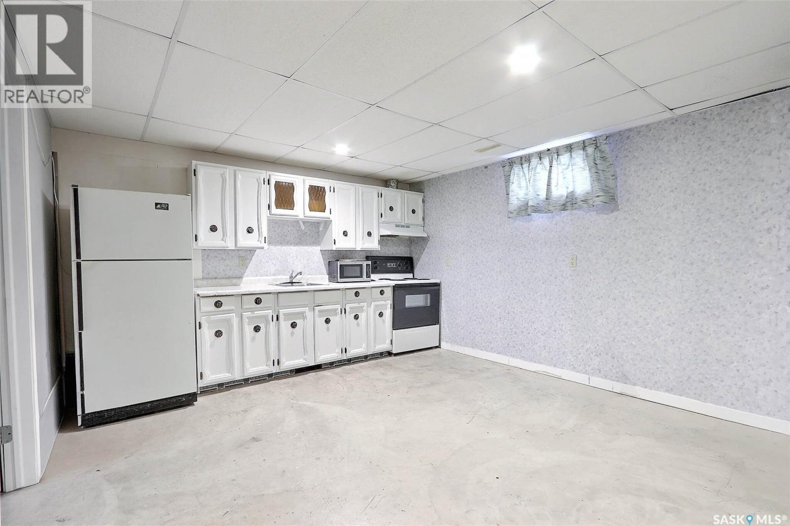 517 12th Street E, Prince Albert, Saskatchewan  S6V 1C5 - Photo 8 - SK024749