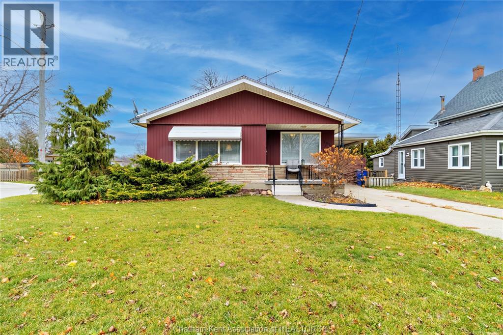 282 Talbot Street West, Blenheim, Ontario  N0P 1A0 - Photo 1 - 25030686