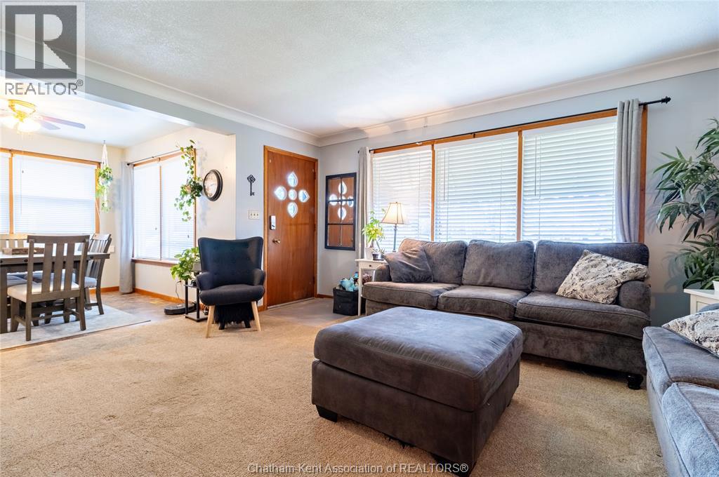 282 Talbot Street West, Blenheim, Ontario  N0P 1A0 - Photo 5 - 25030686