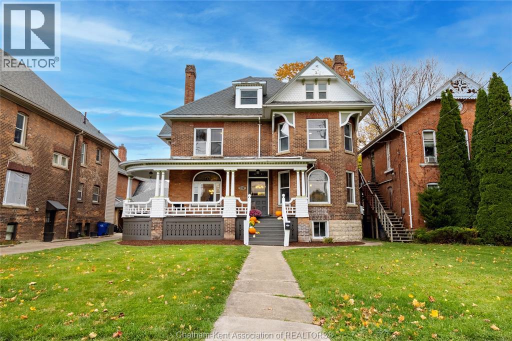 129 William Street South, Chatham, Ontario  N7M 4S7 - Photo 1 - 25030683