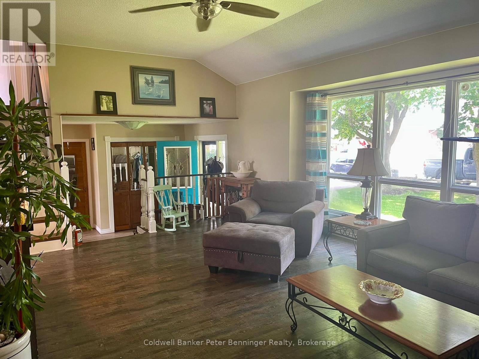 77 2nd Street Crescent, Hanover, Ontario N4N 3K3 - Photo 15 - X12207623