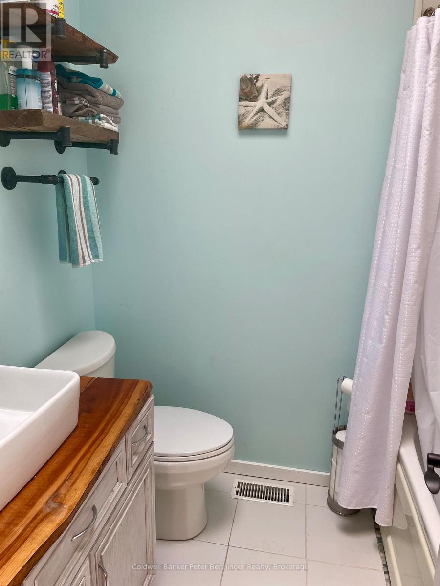 77 2nd Street Crescent, Hanover, Ontario N4N 3K3 - Photo 33 - X12207623