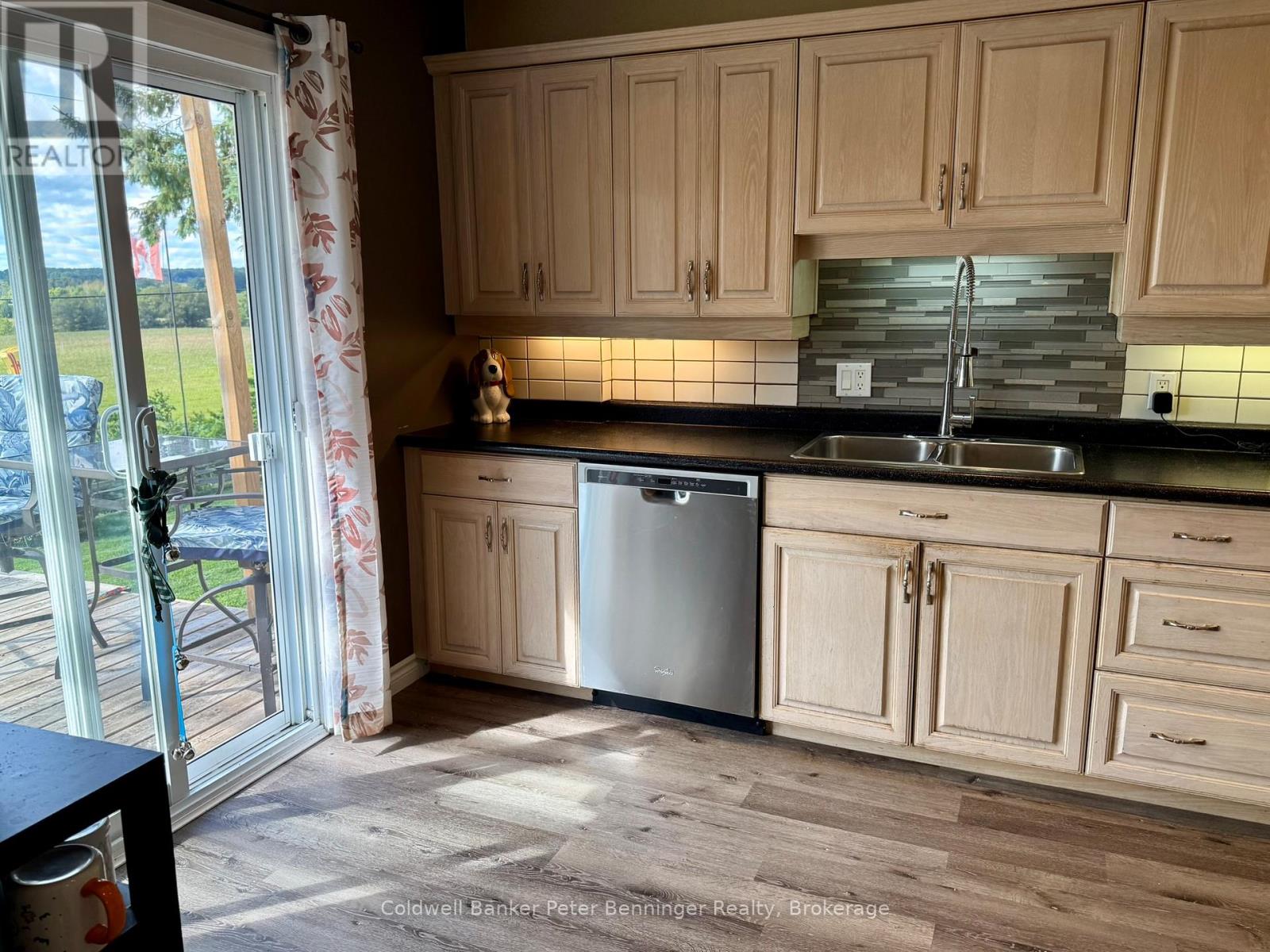 77 2nd Street Crescent, Hanover, Ontario N4N 3K3 - Photo 8 - X12207623