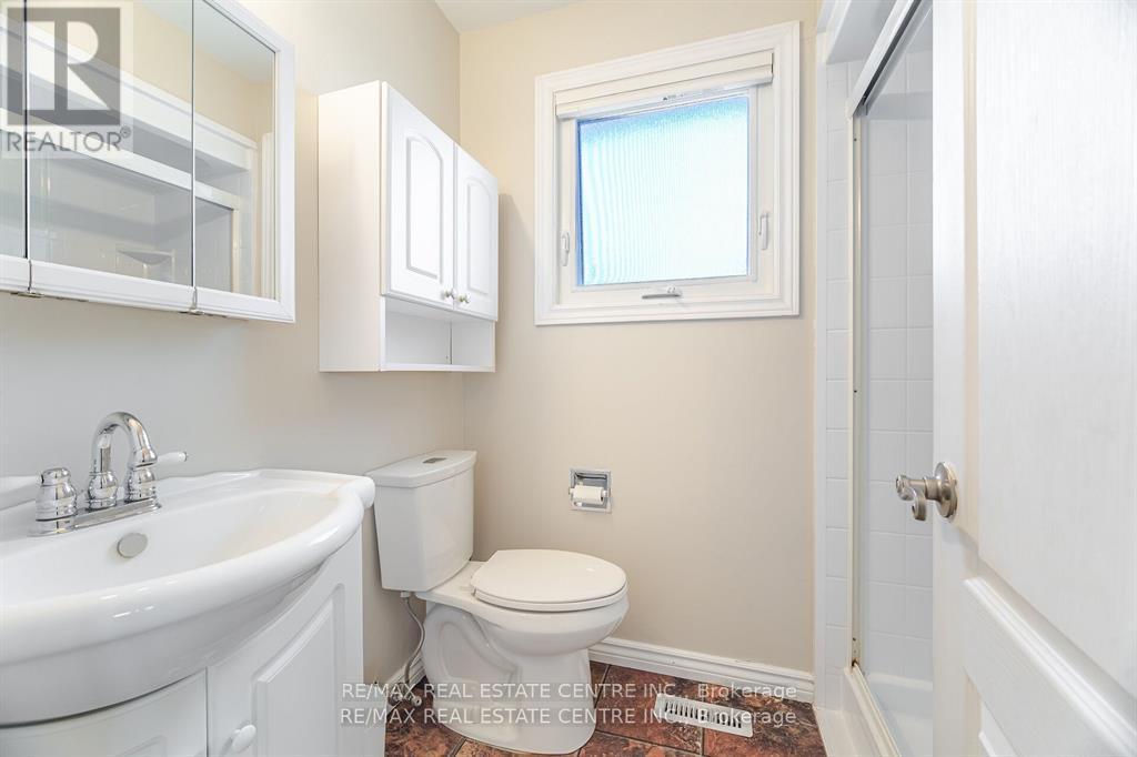 583 Moorelands Crescent, Milton, Ontario  L9T 4B3 - Photo 22 - W12589306