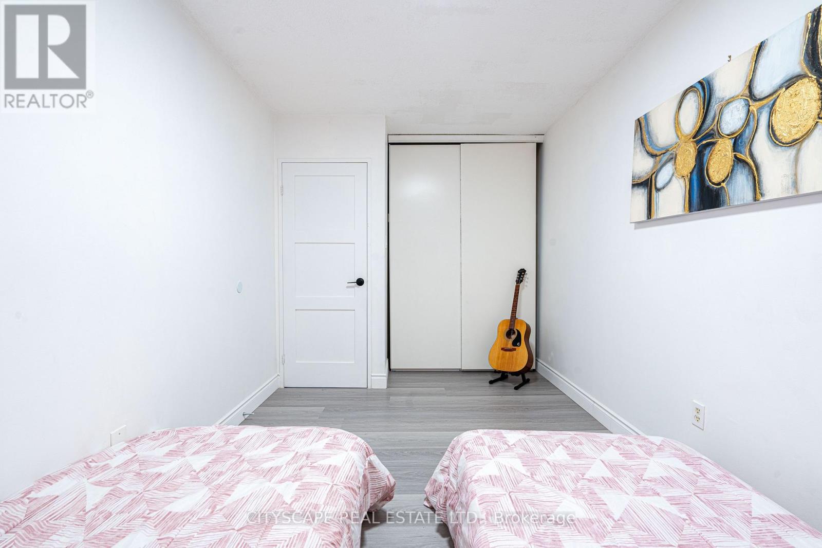 115 - 2121 Roche Court, Mississauga, Ontario  L5K 2C7 - Photo 22 - W12589308