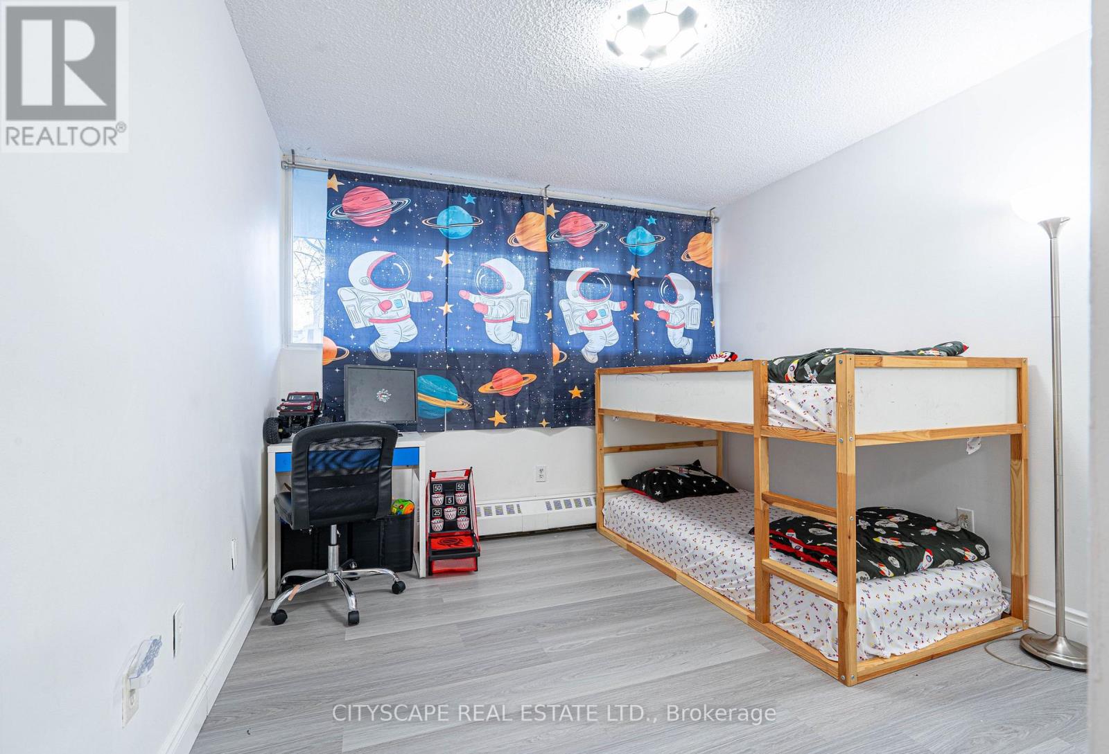 115 - 2121 Roche Court, Mississauga, Ontario  L5K 2C7 - Photo 23 - W12589308