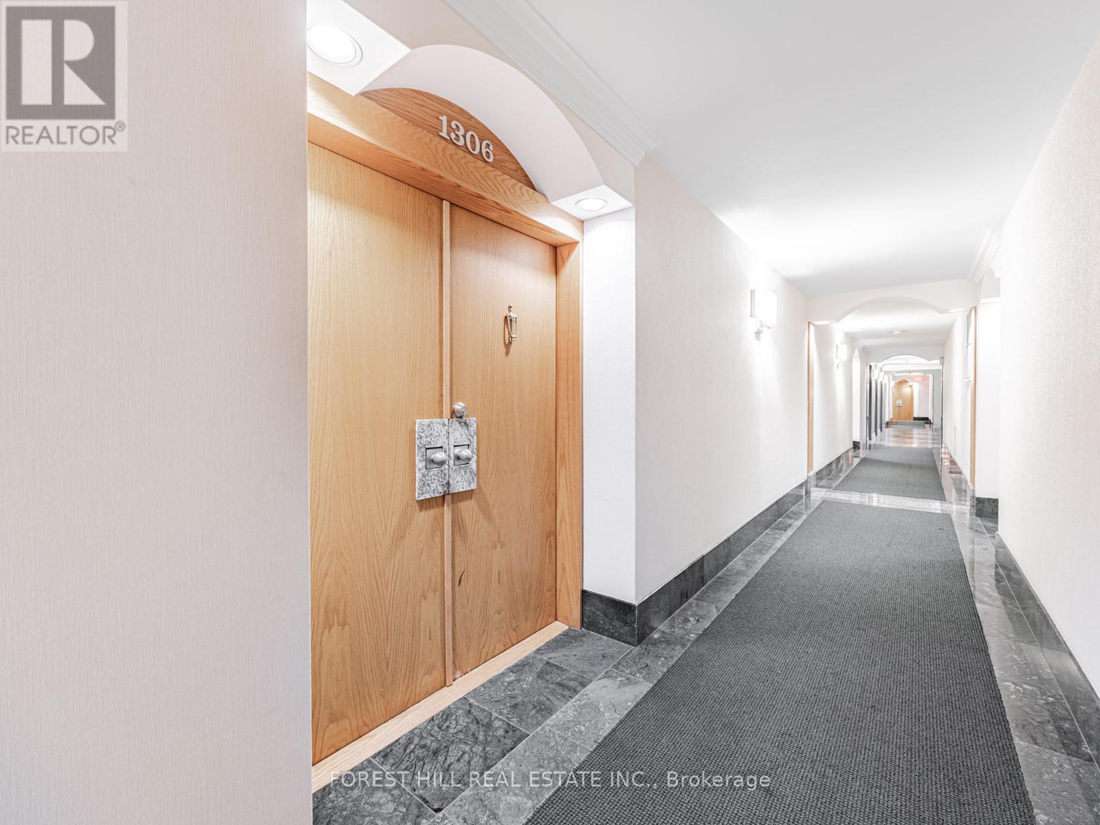 1306 - 110 Bloor Street W, Toronto, Ontario  M5S 2W7 - Photo 26 - C12582108